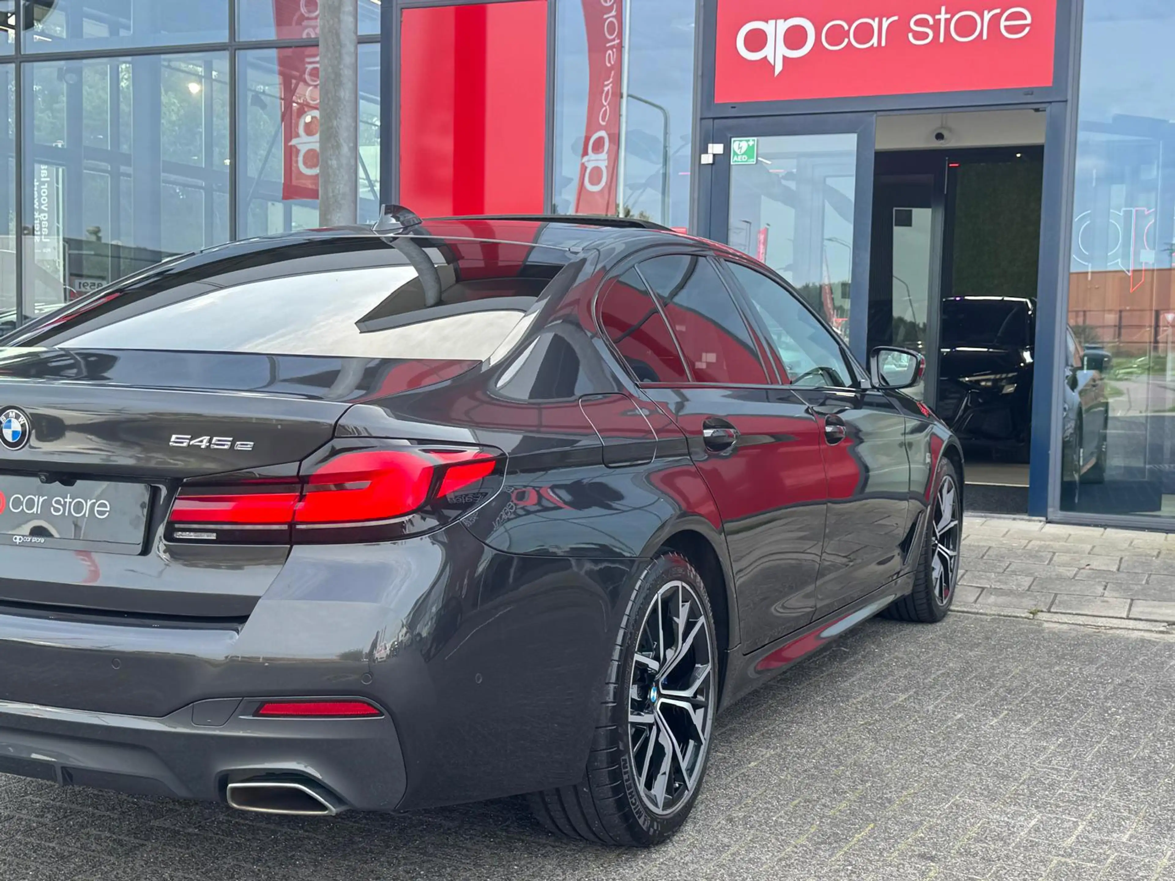 BMW 545 5-serie 545e M-Sport Executive Uniek Vol | Laser L — photo 7
