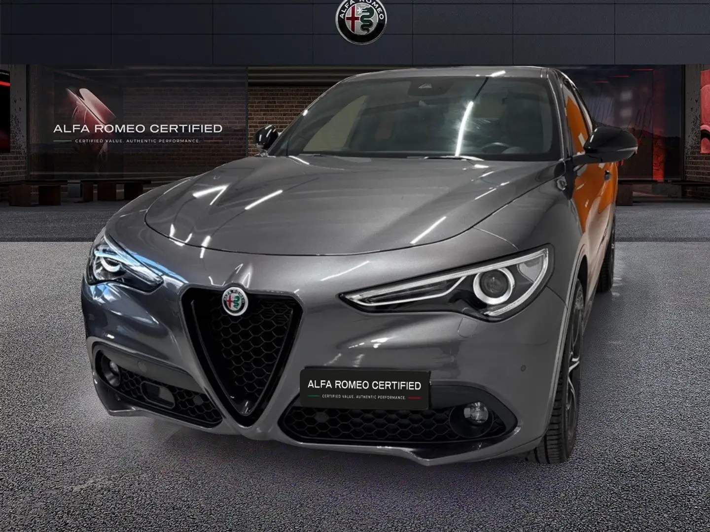Alfa Romeo Stelvio 2.2 TD 210 CV Veloce AT8 Q4 Grau - 1