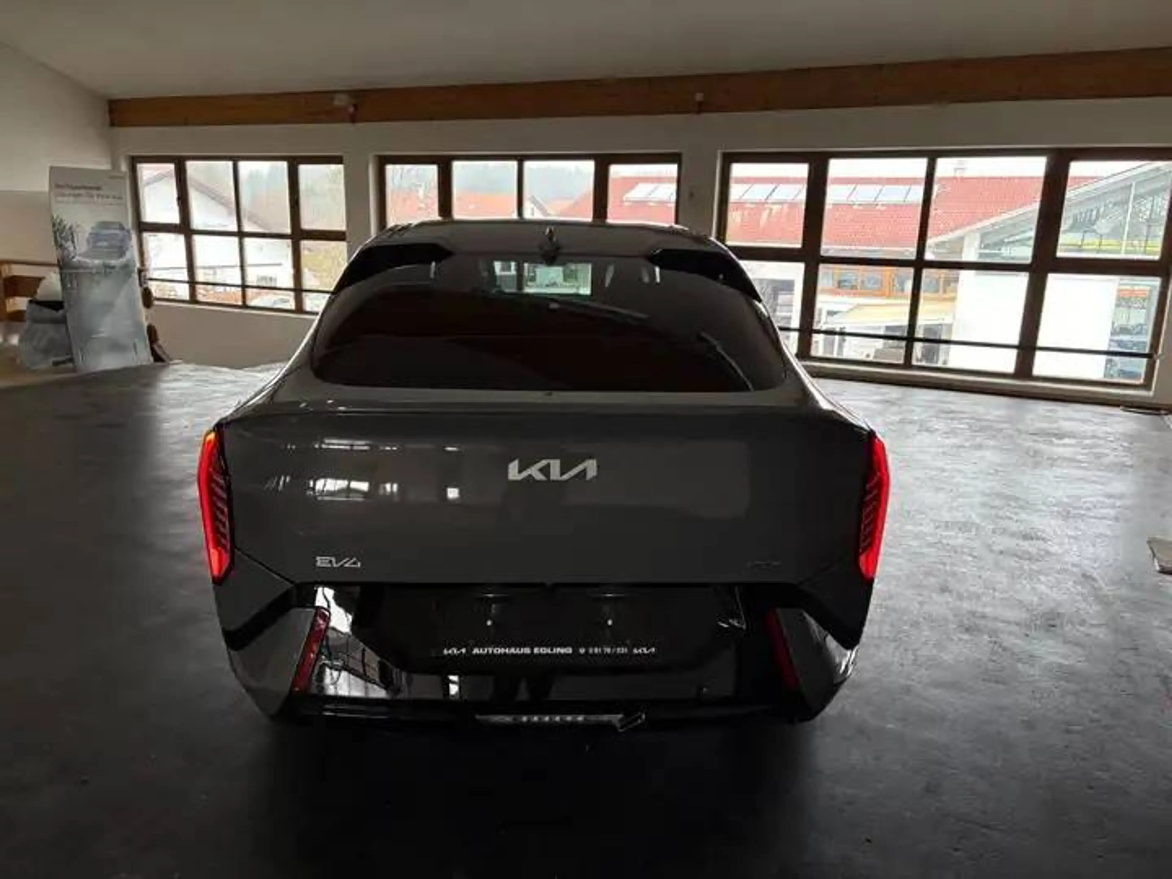 Kia EV4 GT-Line Fastback (4-türer) — photo 8