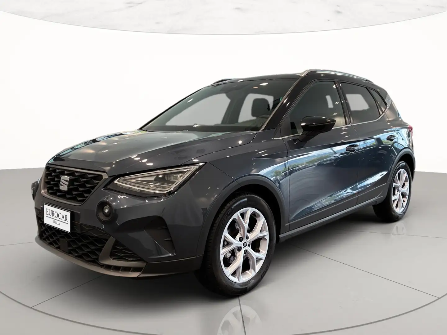 SEAT Arona 1.0 ecotsi fr 95cv Noir - 1
