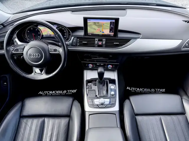 Audi A6 view 11