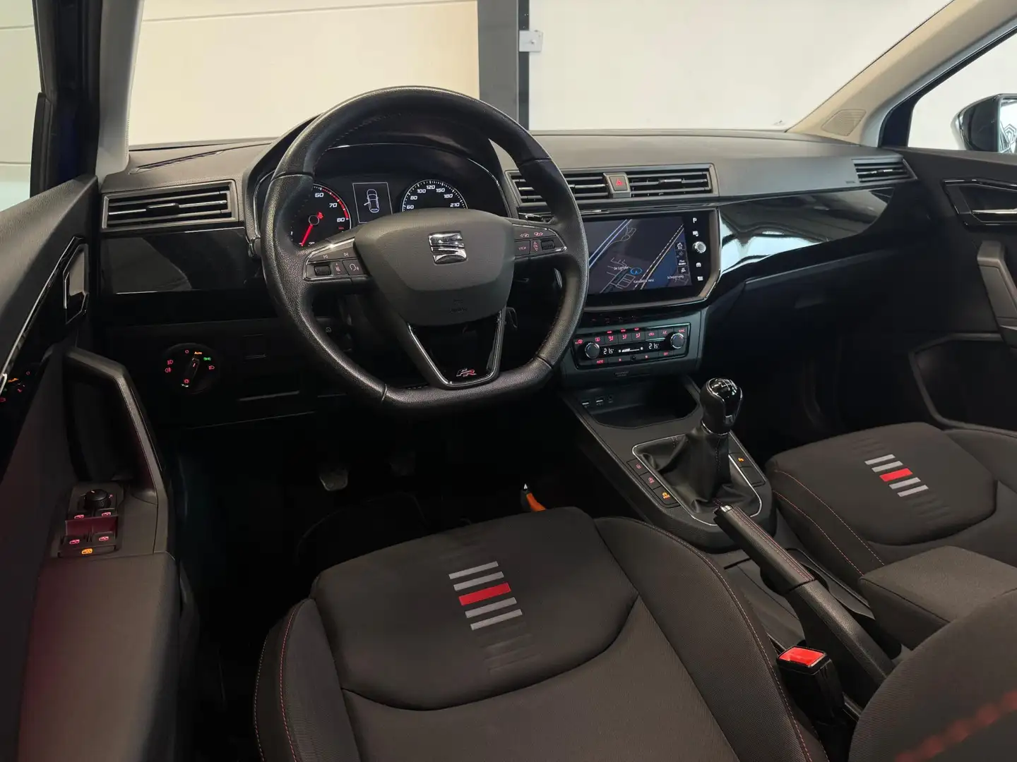 SEAT Ibiza 1.0 TSI FR |PANO|CAMERA|LED|CRUIS|ANDROID|Vol Blauw - 2