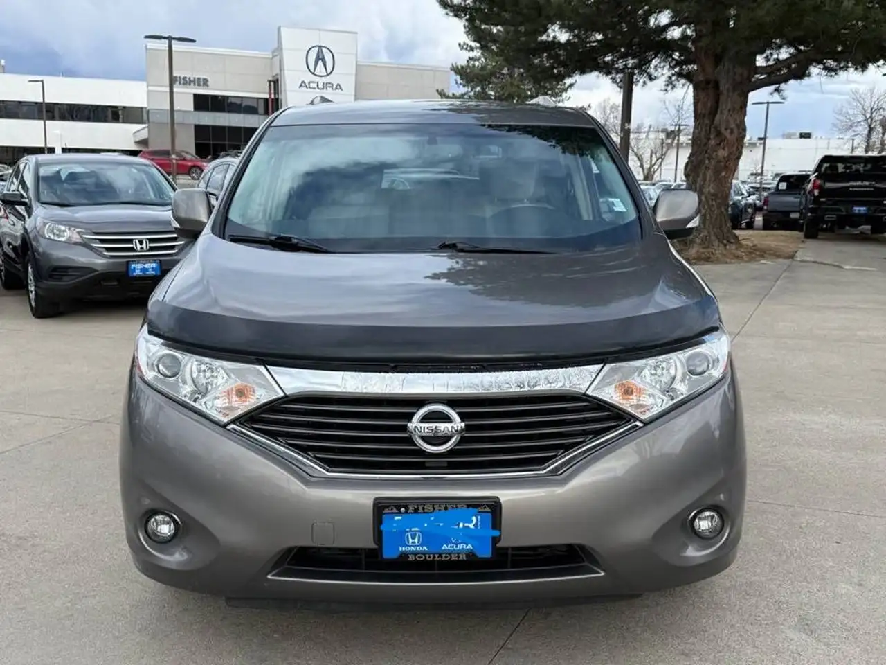 Nissan Quest снимка Nissan Quest