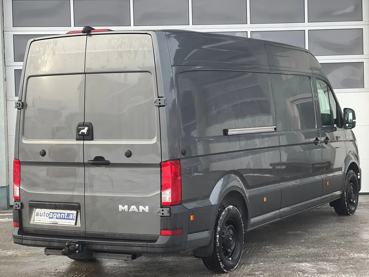 MAN TGE 3.180 4X4 L4H3 AHK LED RFK NAVI SHZ TEMP Grau - 2