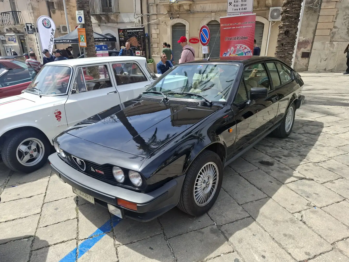 Alfa Romeo GTV 2.0 L - 2
