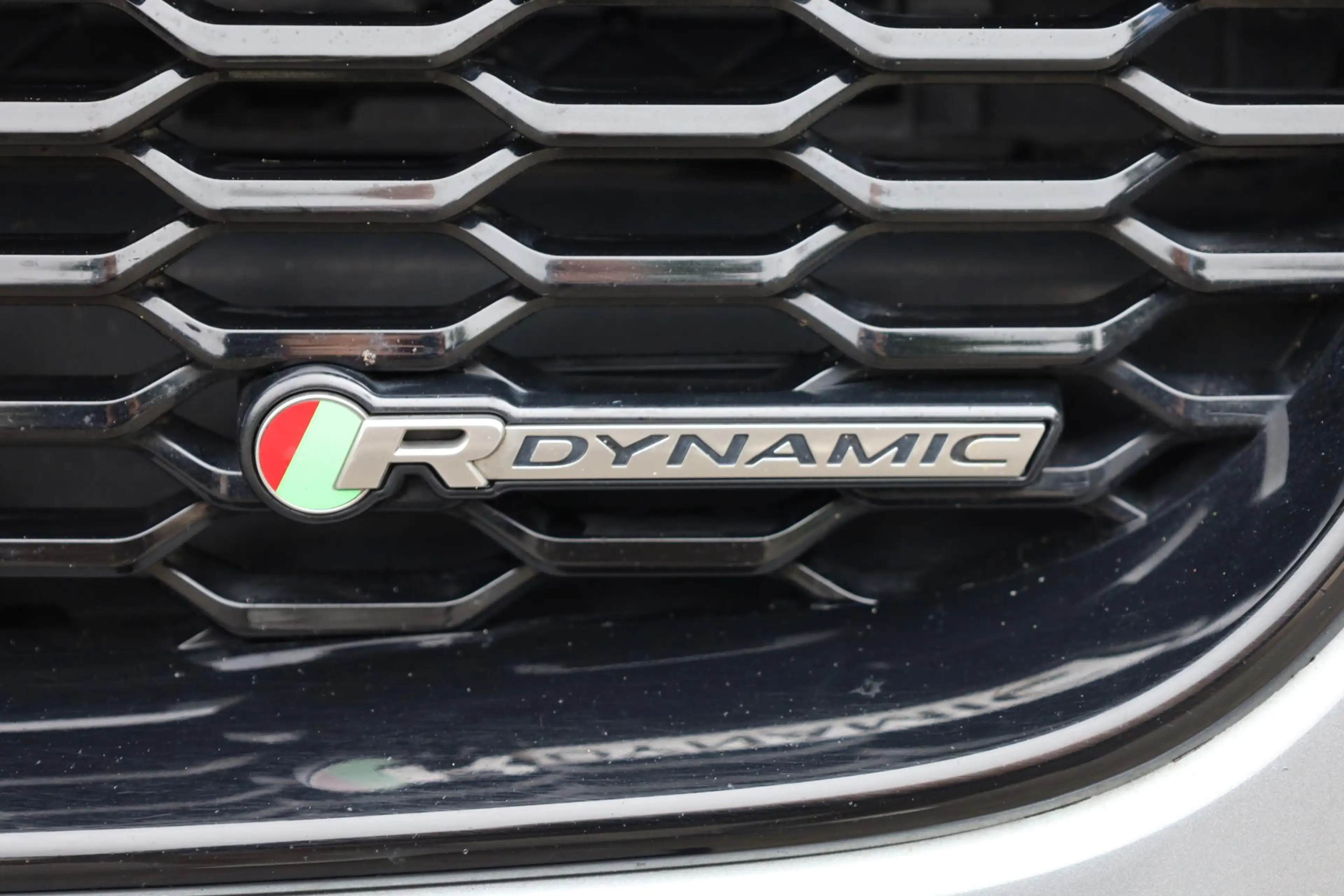Jaguar XE 2.0 P250 HSE R-Dynamic STOELVERW. MEMORY CAMERA CA — photo 15