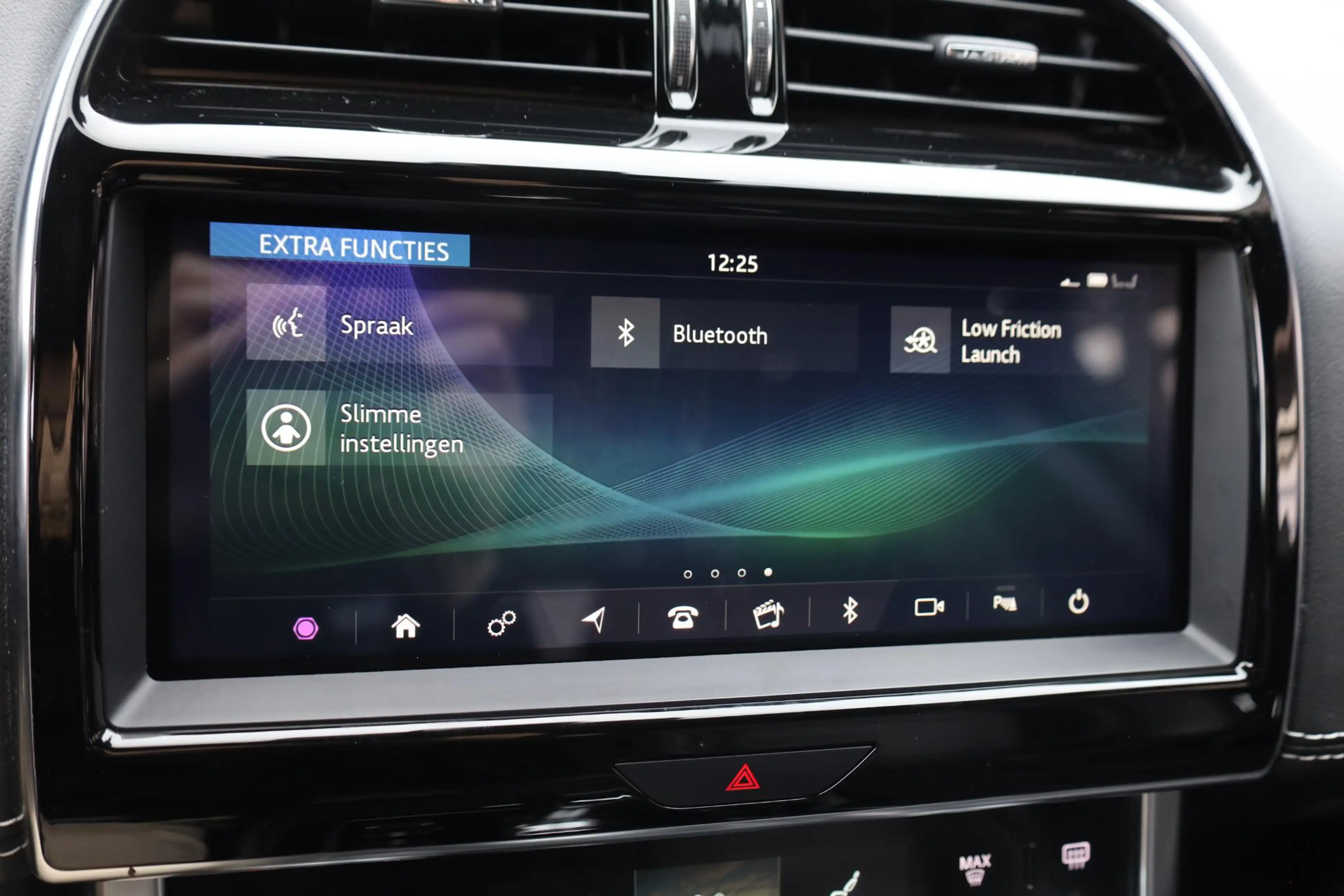 Jaguar XE 2.0 P250 HSE R-Dynamic STOELVERW. MEMORY CAMERA CA — photo 39