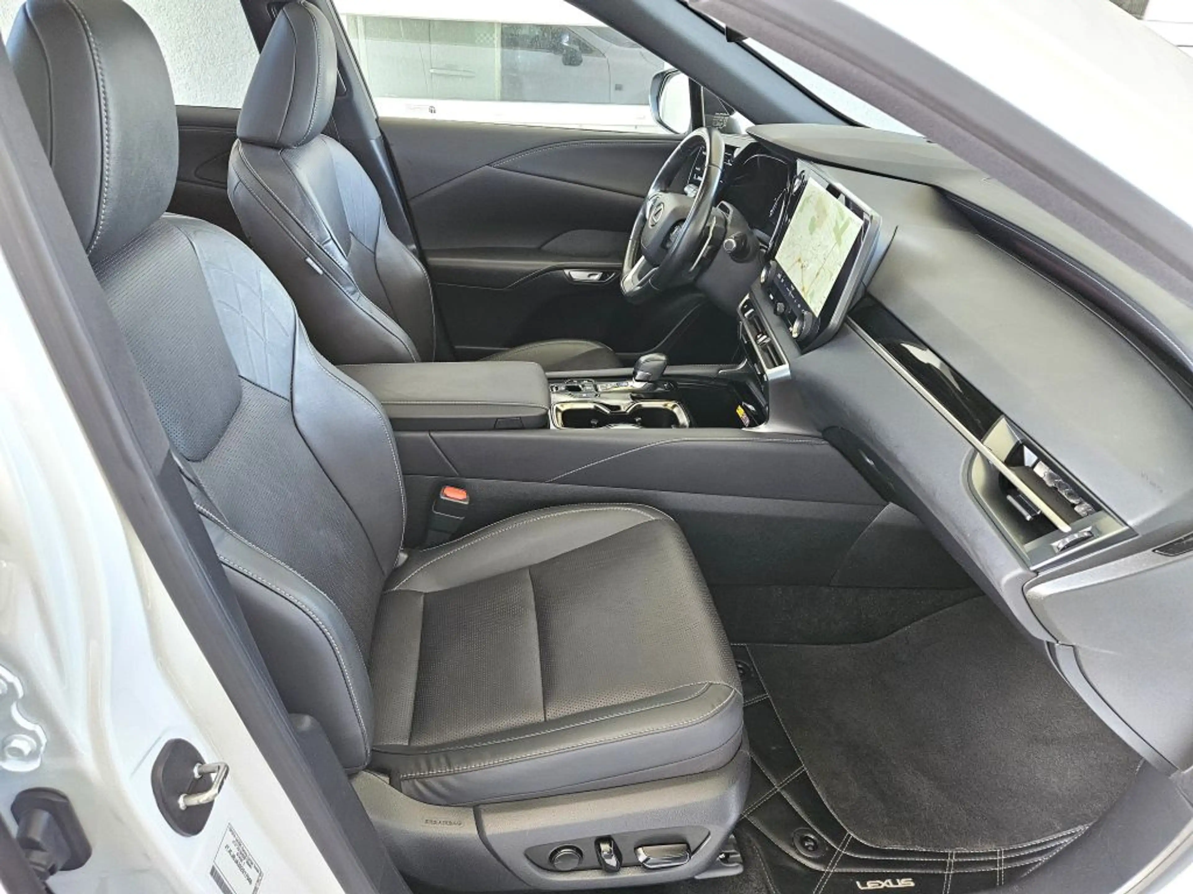 Lexus RX 350h RX 350h F SPORT Design*AHK Abnehmbar* — photo 12