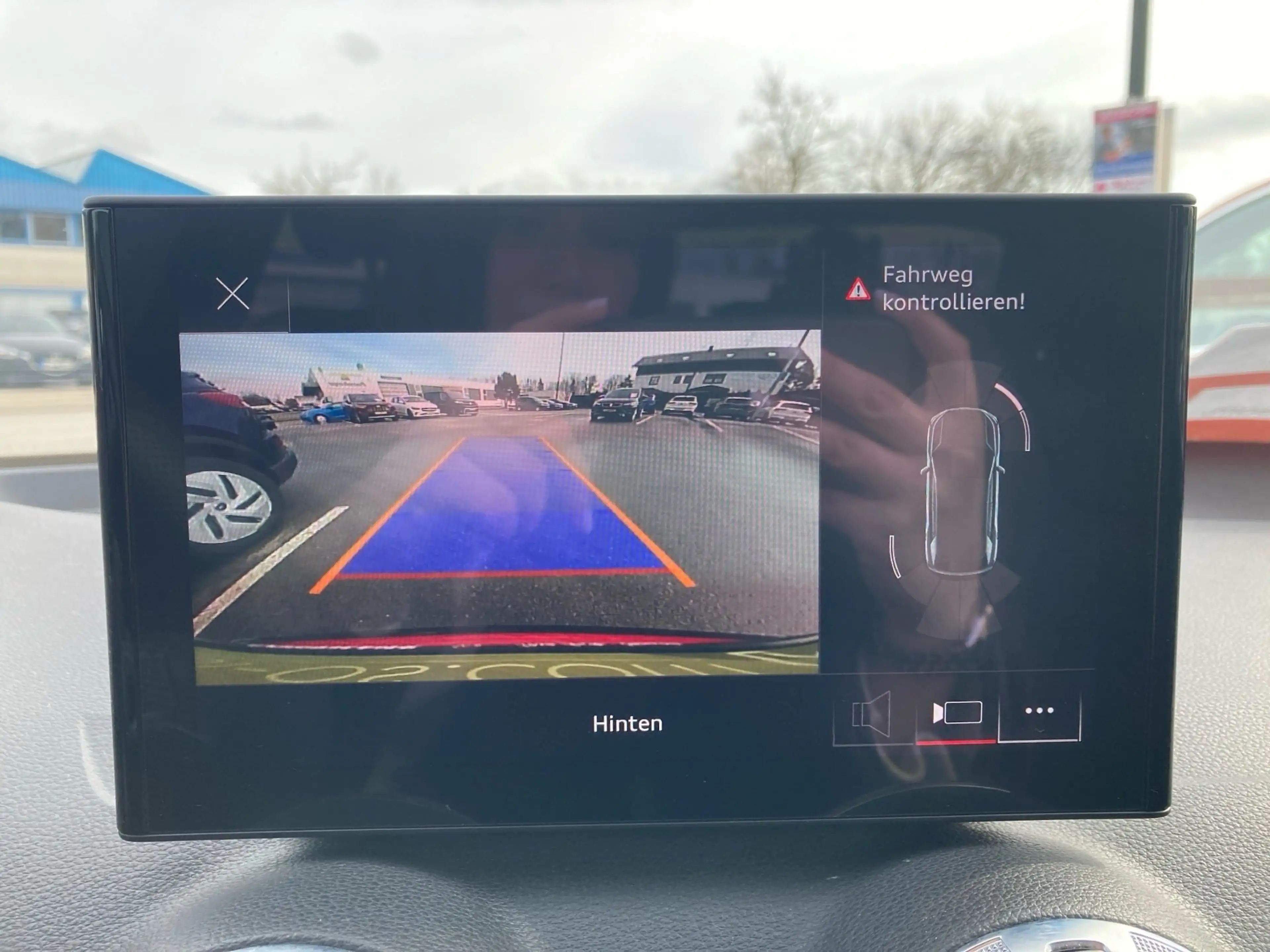 Audi SQ2 QUATTRO 2.0TFSI 300PS.STRONIC.MATRIX.NAVI.AHK.B&O. — photo 15
