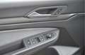 Volkswagen Golf 1.5 eTSI R-Line | ACC | CAMERA | SFEERVERLICHTING Zwart - thumbnail 10