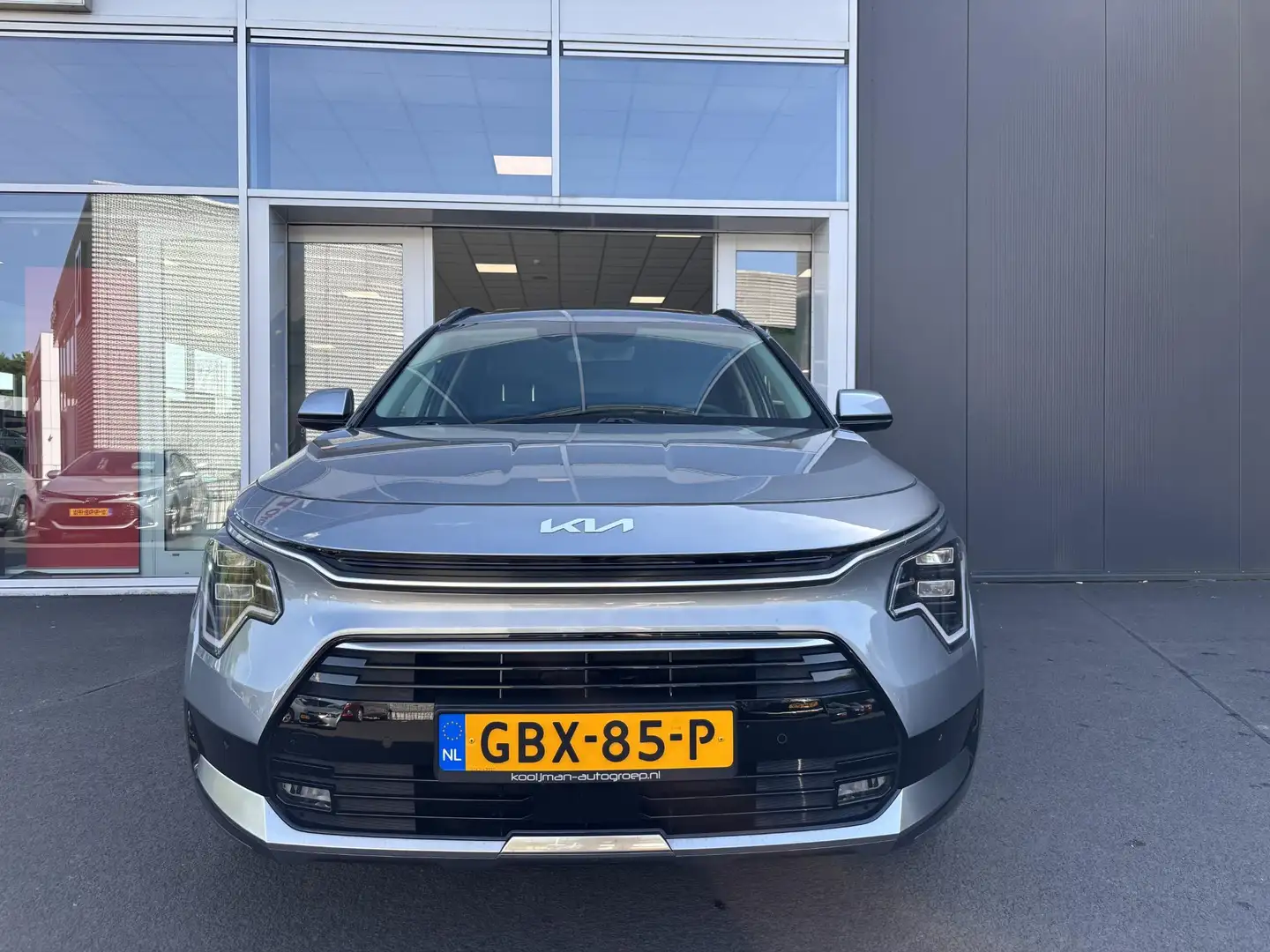 Kia Niro 1.6 GDi Hybrid ExecutiveLine | Elektr. Schuif-/Kan Grau - 2