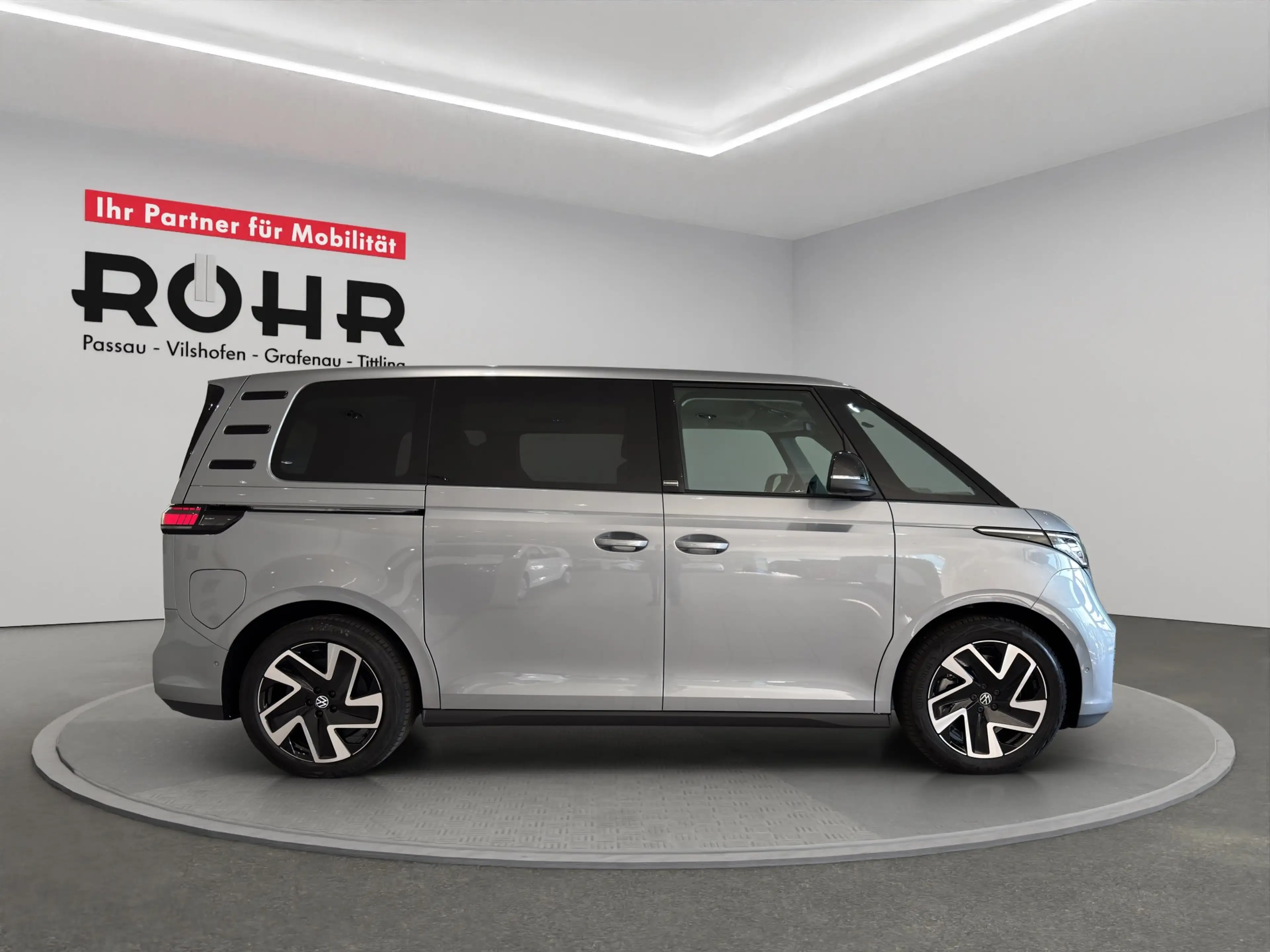Volkswagen ID. Buzz Pro Generation (AHK/7-Sitzer/Keyless) 79 kWh 1-Gan — photo 3