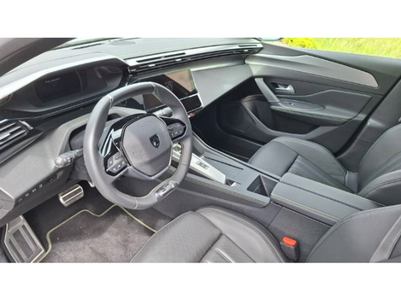 Peugeot 408 Plug in Hybrid 180 GT E-EAT8 *Top Ausstattung* — photo 6