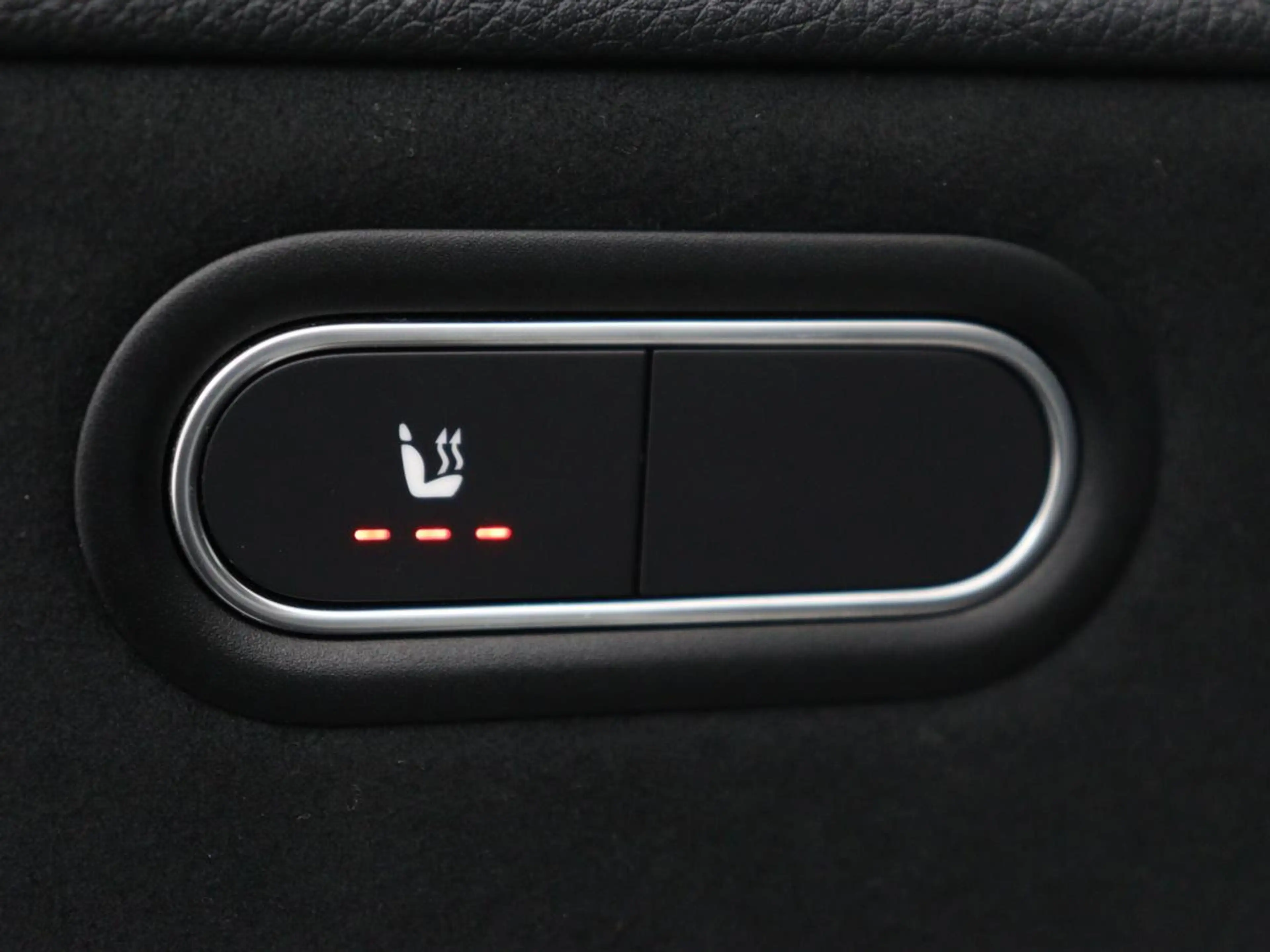 Mercedes-Benz A 35 AMG 4Matic Night | Panoramadak | Carplay | Widescreen — photo 8