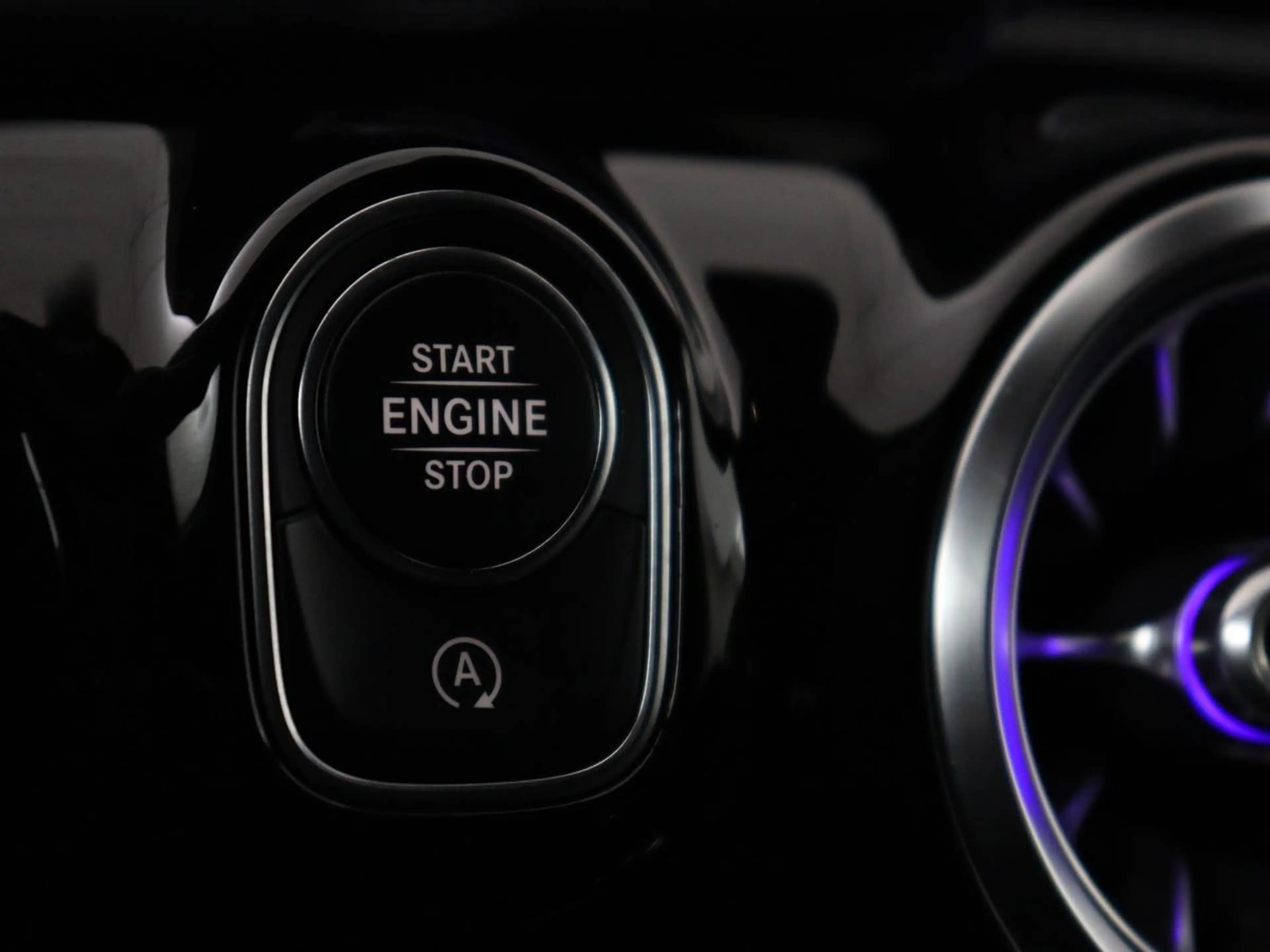 Mercedes-Benz A 35 AMG 4Matic Night | Panoramadak | Carplay | Widescreen — photo 38