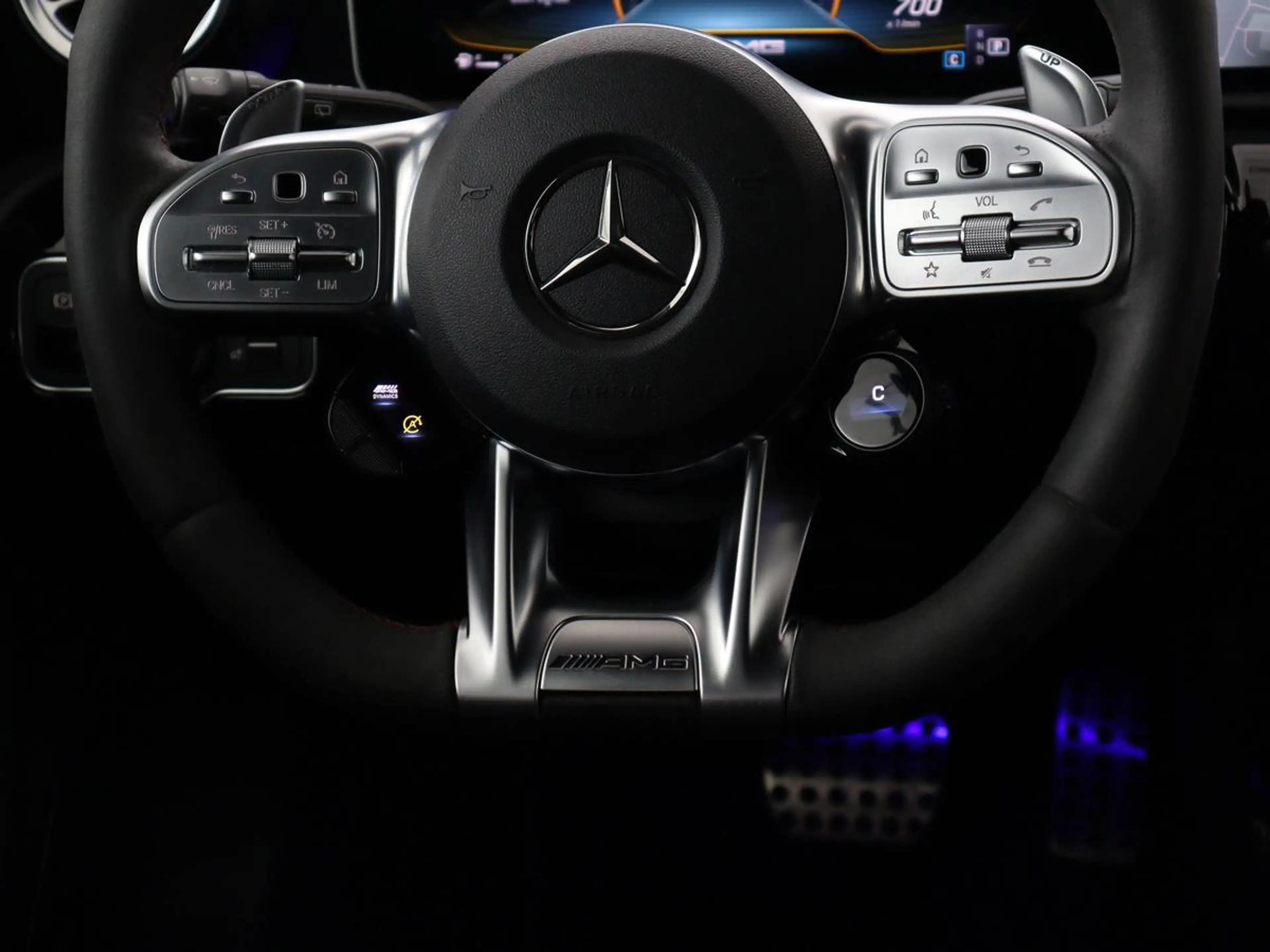 Mercedes-Benz A 35 AMG 4Matic Night | Panoramadak | Carplay | Widescreen — photo 11