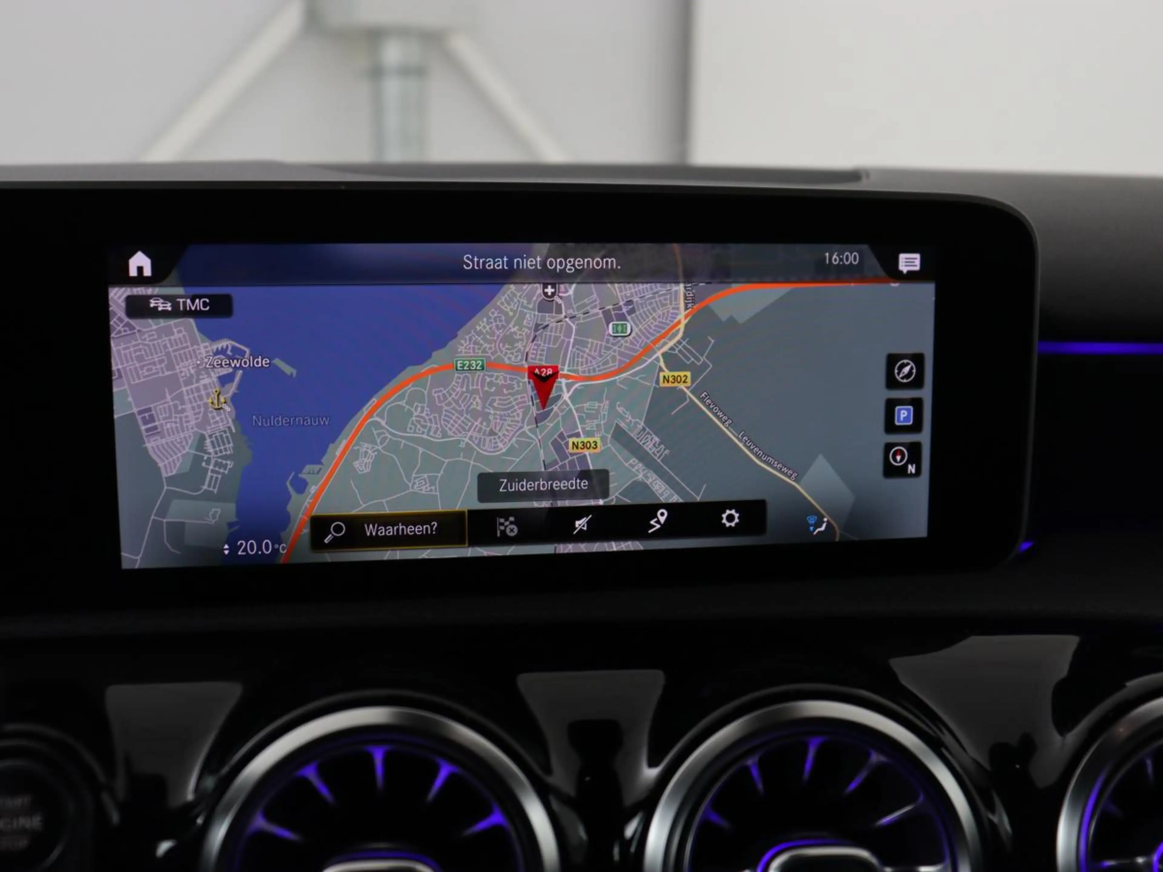 Mercedes-Benz A 35 AMG 4Matic Night | Panoramadak | Carplay | Widescreen — photo 21