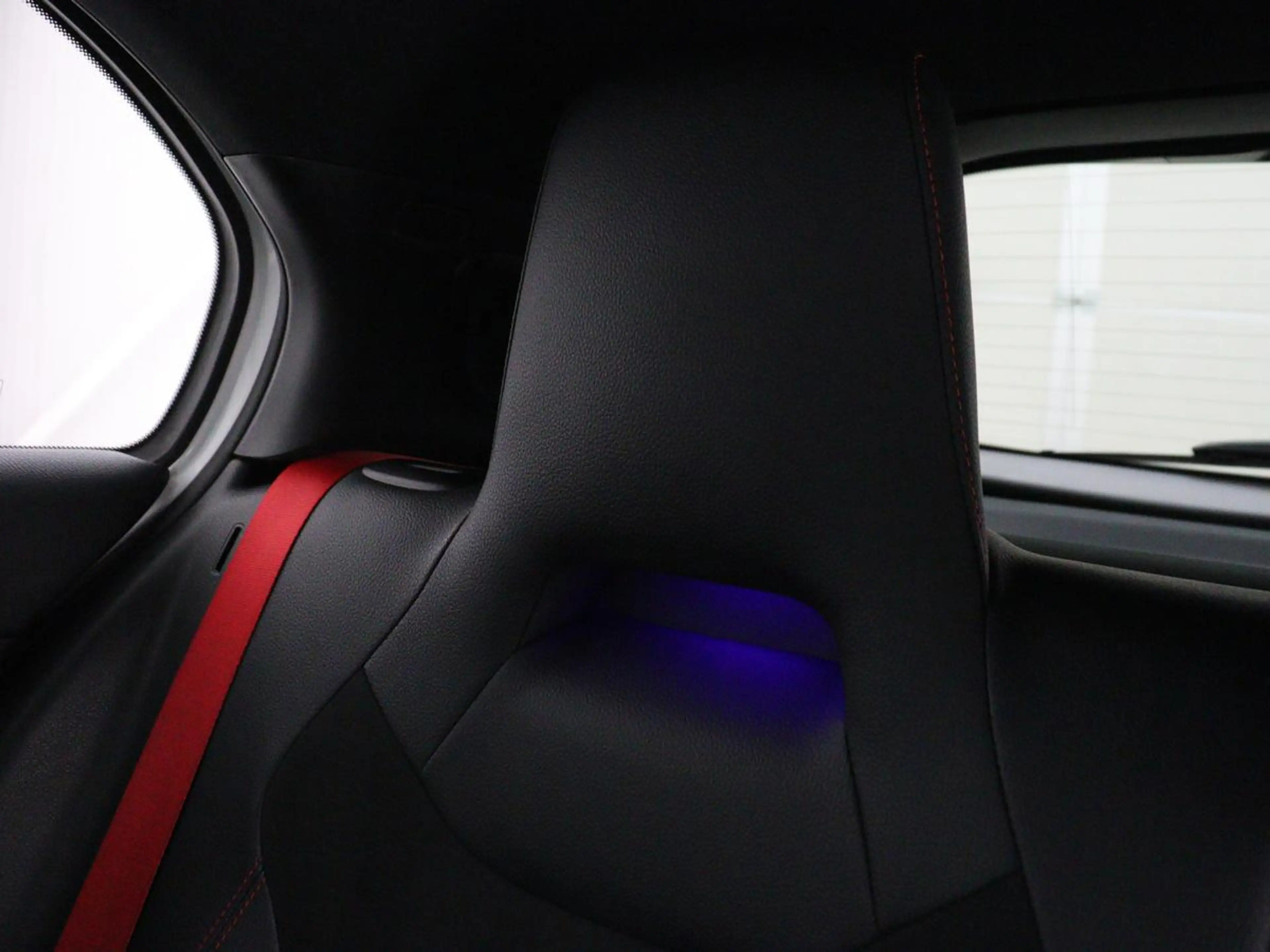 Mercedes-Benz A 35 AMG 4Matic Night | Panoramadak | Carplay | Widescreen — photo 7