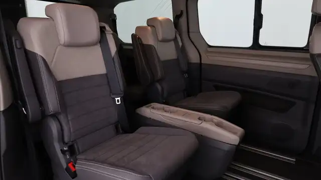 Volkswagen T7 California VW Multivan T7 California TDI Ansicht 24