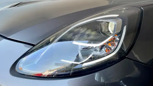 Ford Puma view 3