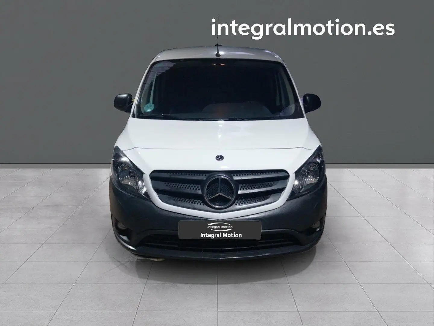 Mercedes-Benz Citan N1 1.5 CDI 109 FURGON 95CV Weiß - 2