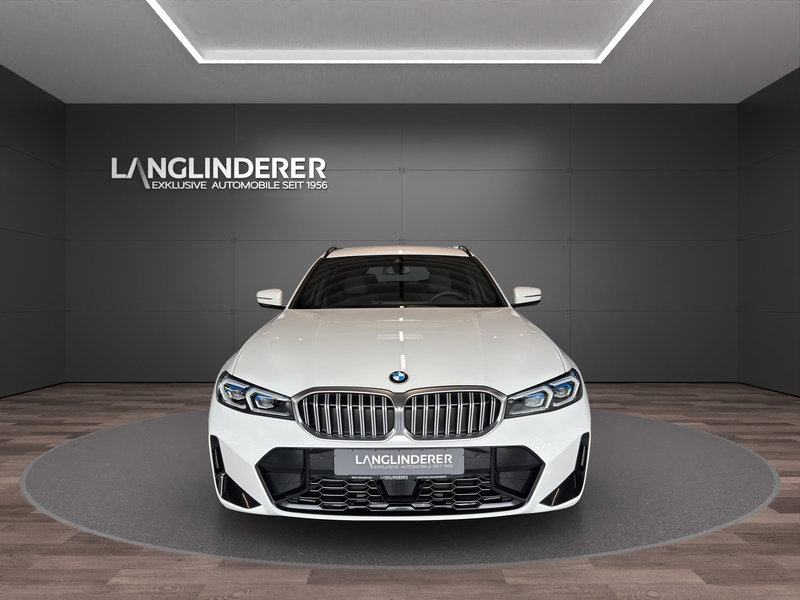 BMW 320 i Touring M-Sportpaket NP 66.198,- AHK RFK — photo 4