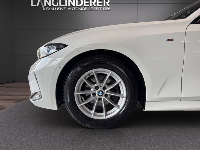 BMW 320 i Touring M-Sportpaket NP 66.198,- AHK RFK — photo 8
