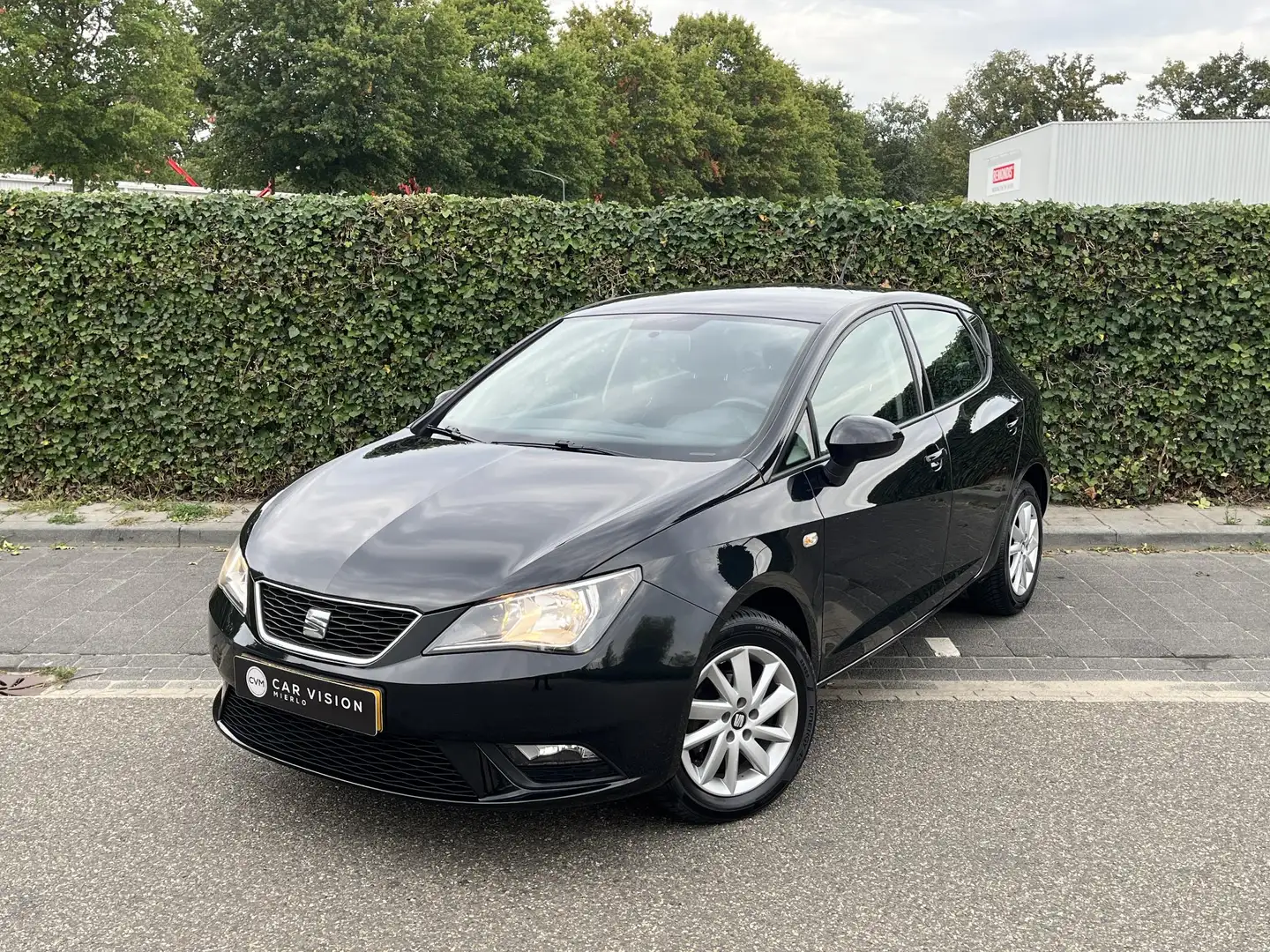 SEAT Ibiza 1.2 TSI Style * Airco * Cruise * Garantie * Apk 10 Zwart - 1