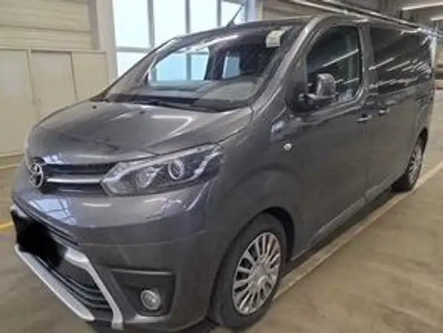 Toyota Proace 4x4 2,0 D-4D 150 L2 4X4 DANGEL!EINZIGER IN Ö