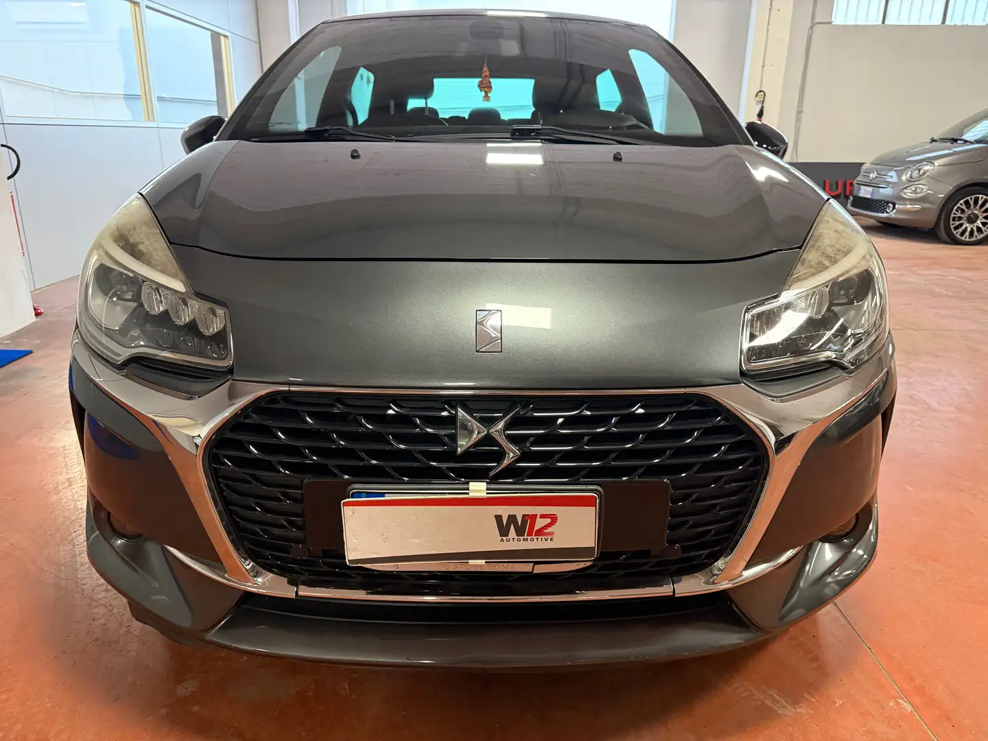 DS Automobiles DS 3 DS3 1.6 bluehdi Sport Chic 75cv my16 Grey - 2