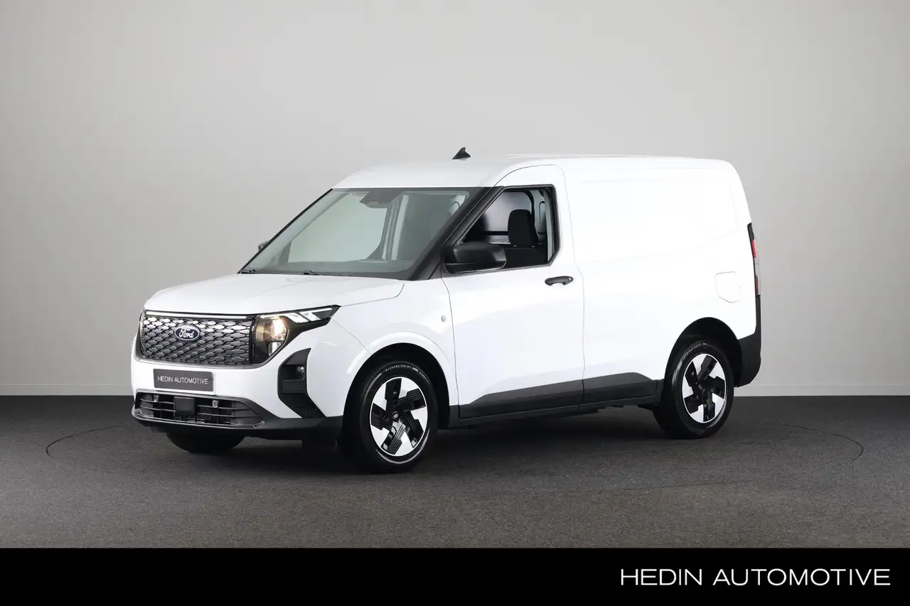 Ford Transit Courier 2026