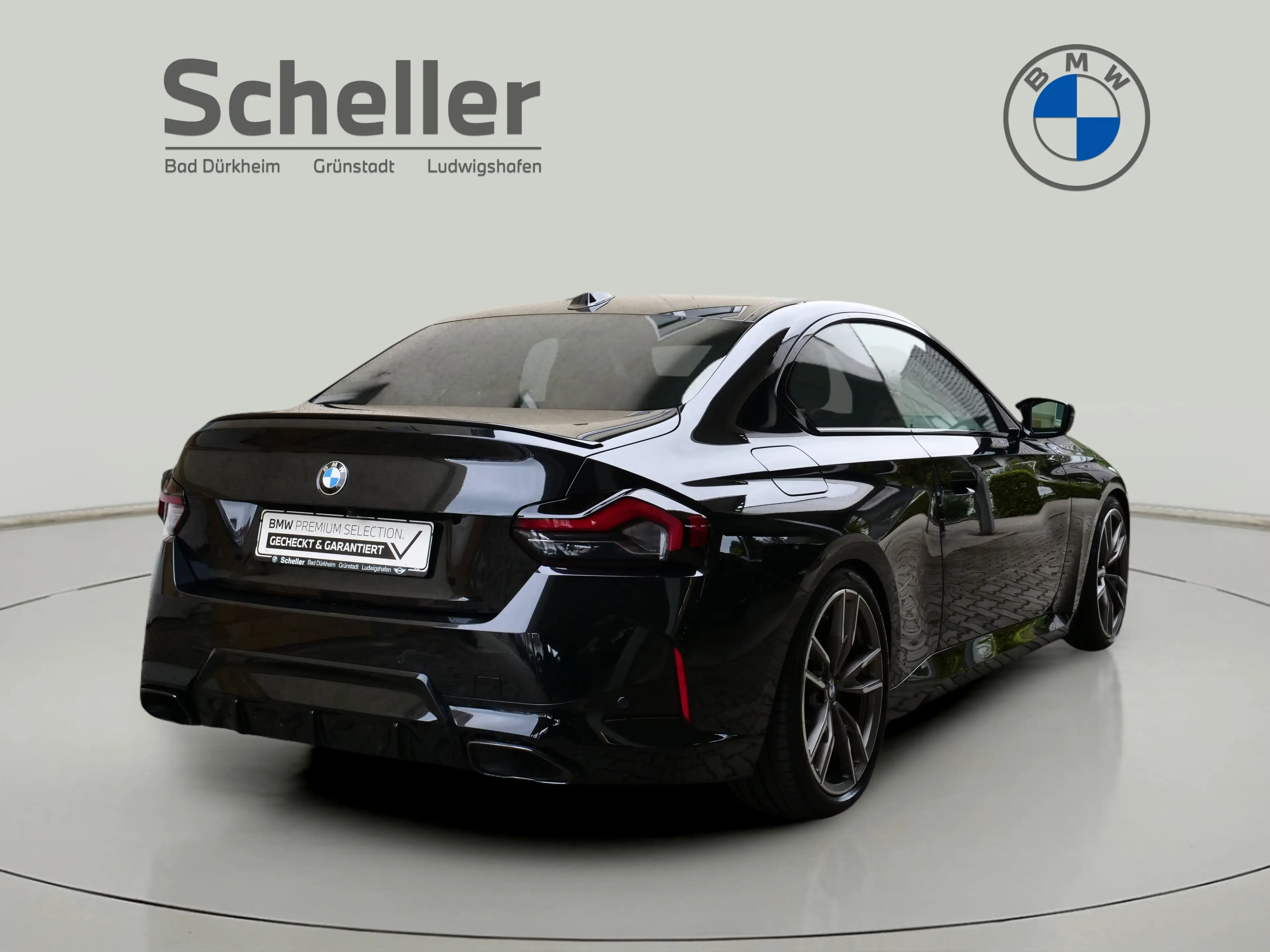BMW 240 M240i xDrive — photo 8