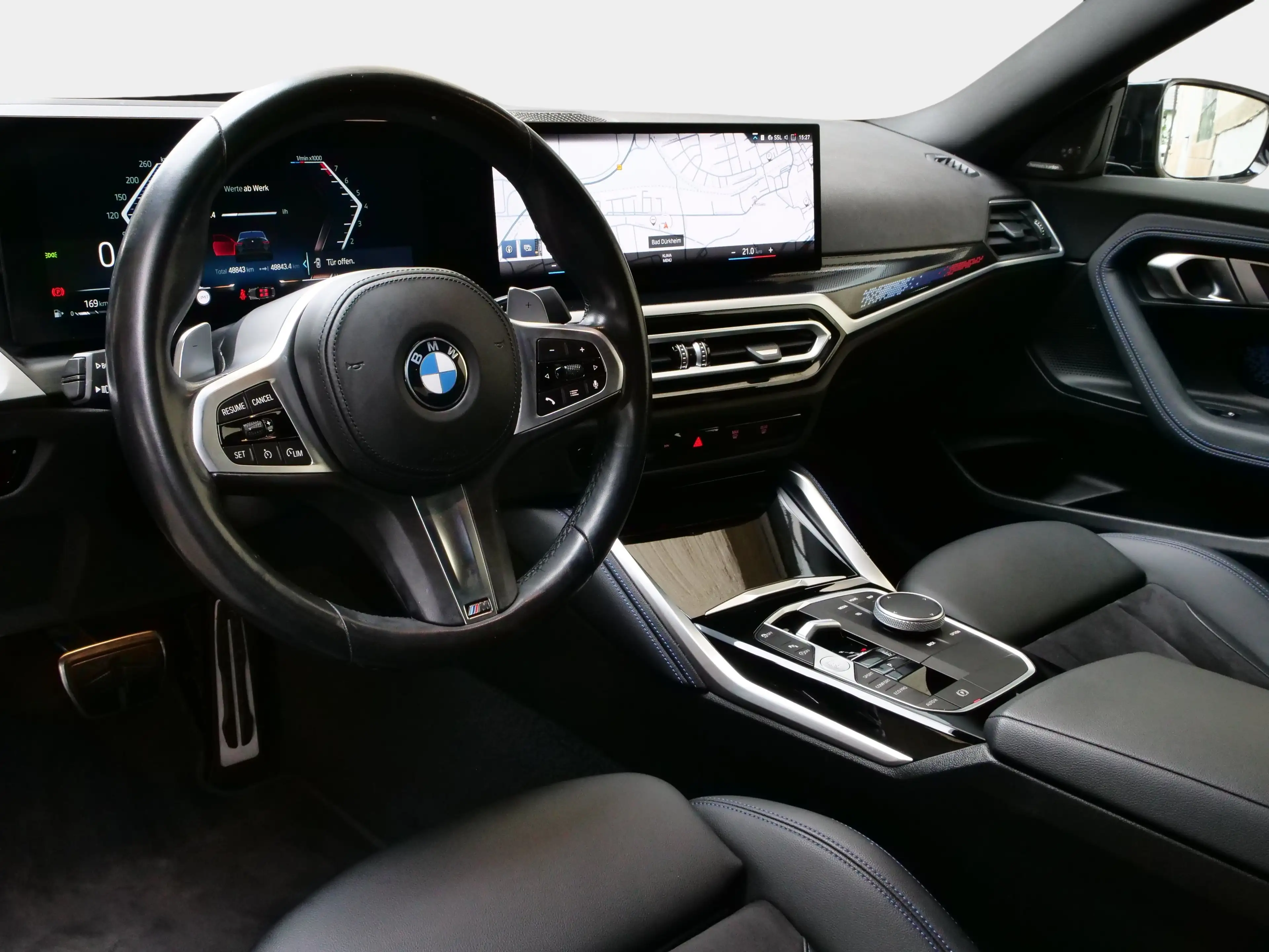 BMW 240 M240i xDrive — photo 11
