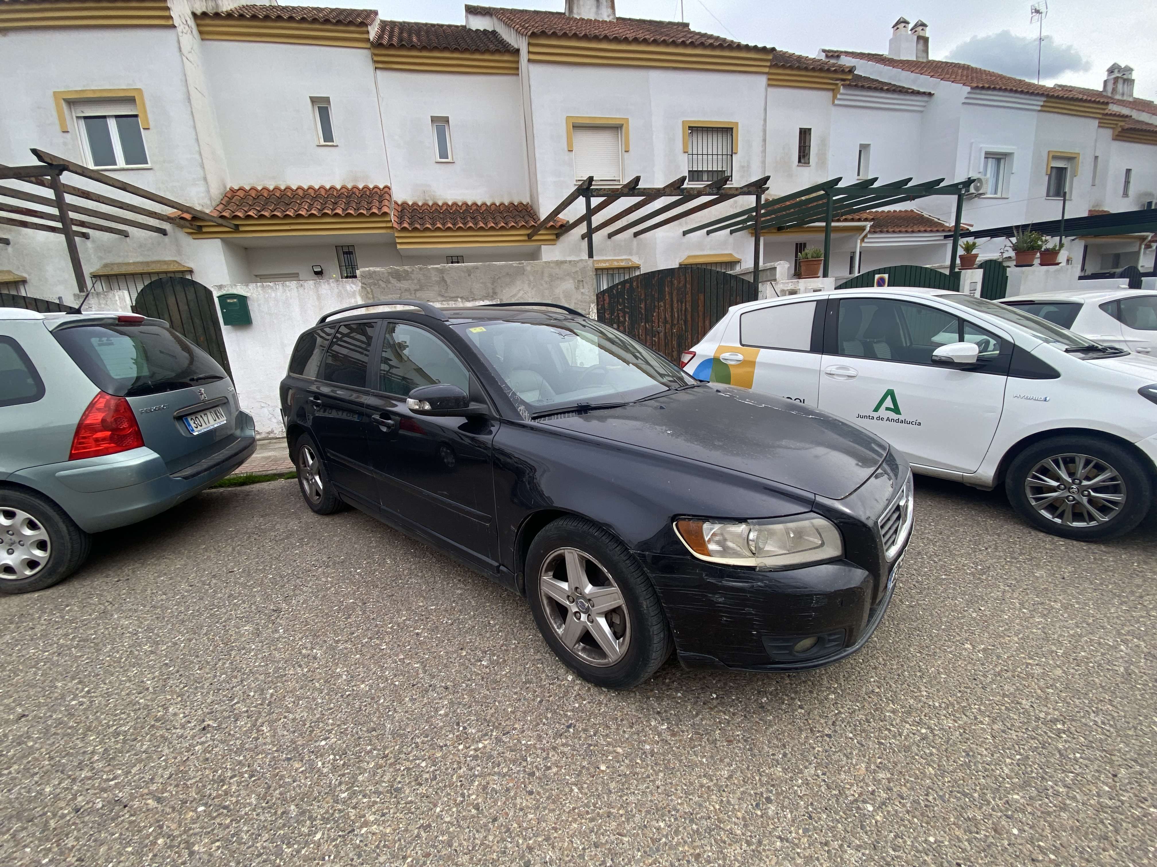 Volvo V50 D5 Momentum Geartronic - foto 1