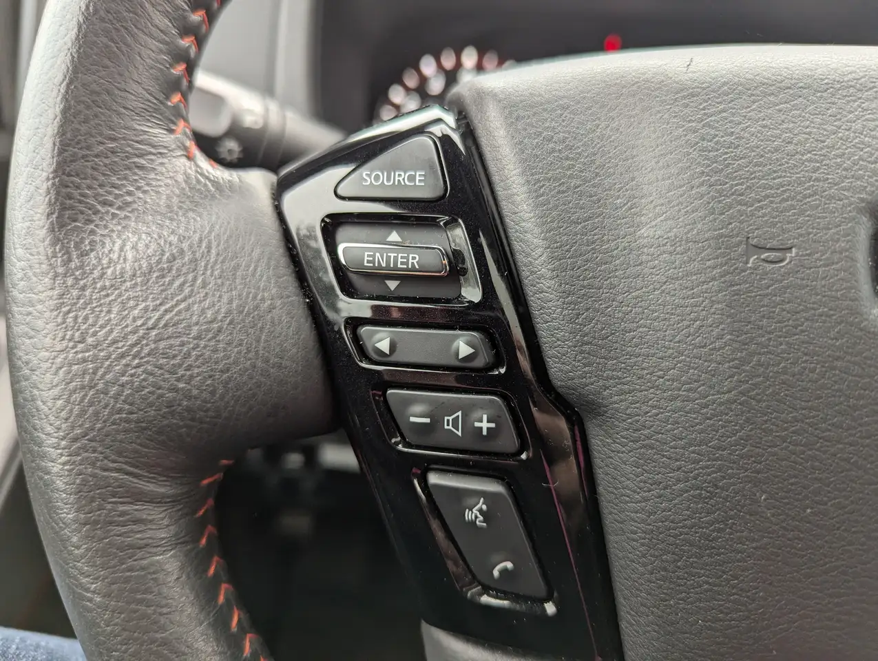 Nissan Frontier снимка Nissan Frontier
