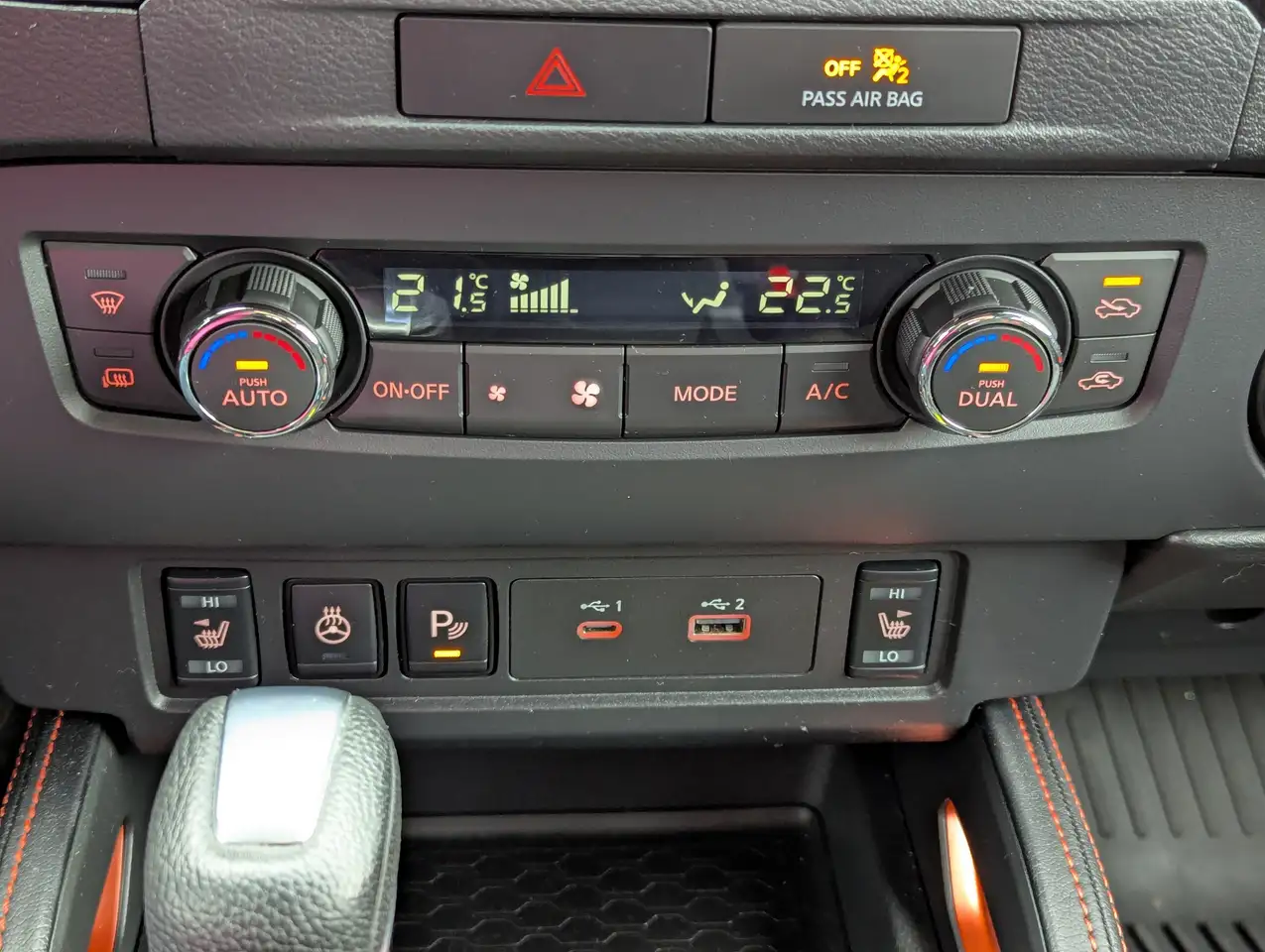 Nissan Frontier снимка Nissan Frontier