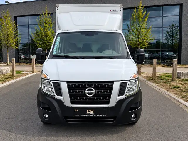 Nissan NV400 2.3 dCi(Faible kilométrage  22.761 )  caisse d'aménagement (HTVA 18.181 ) GARANTIE 12 mois
