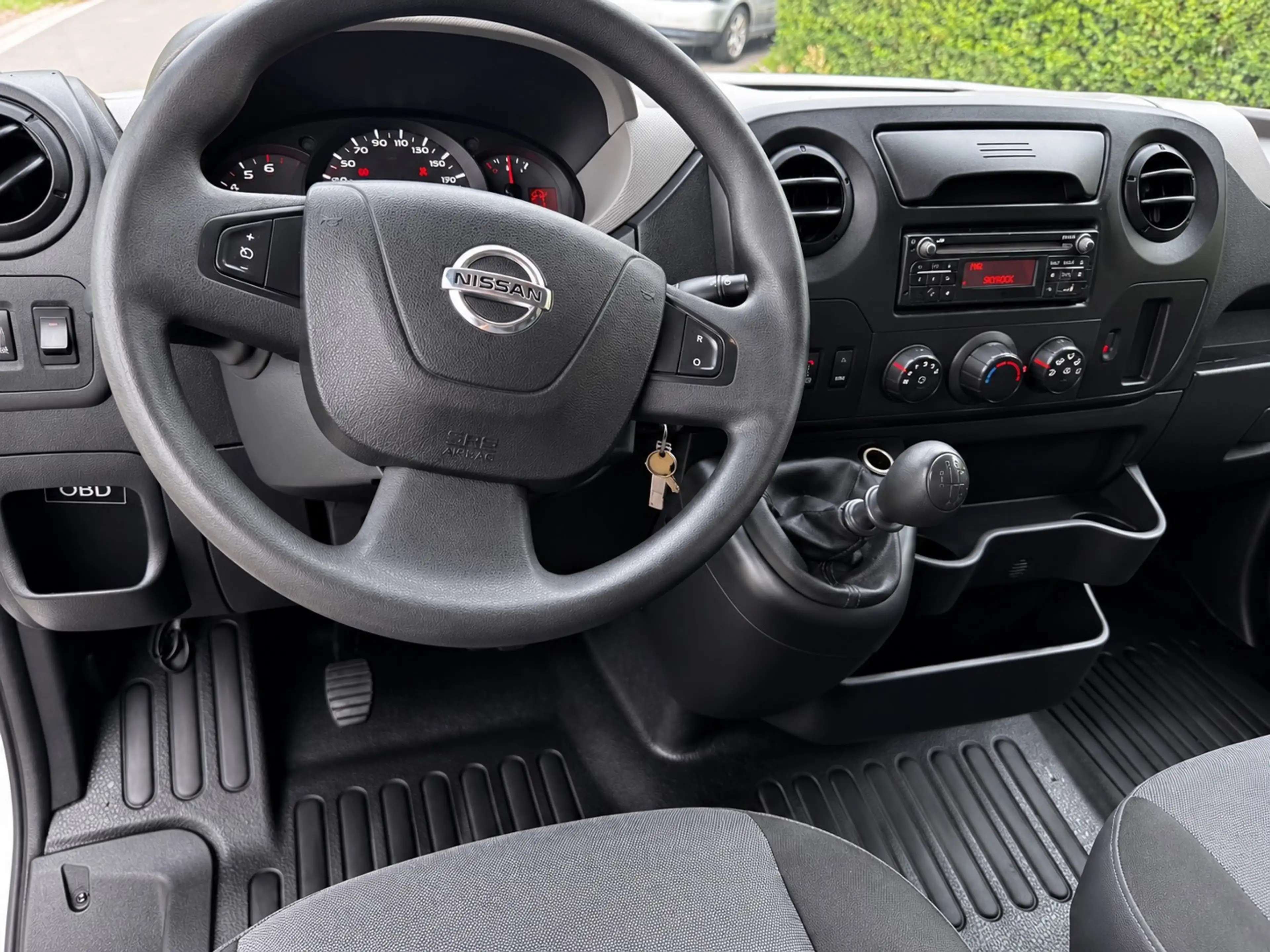 Nissan NV400 2.3 dCi L4H2 caisse d'aménagement — photo 9