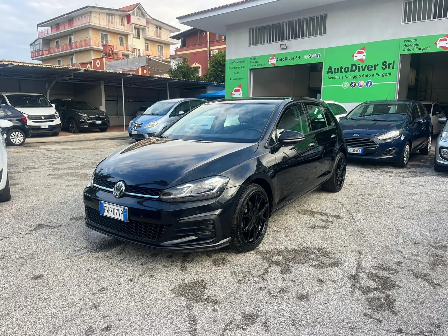 Volkswagen Golf 5p 1.6 tdi Executive 115cv - 1