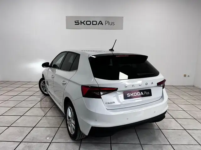 Skoda Fabia view 2