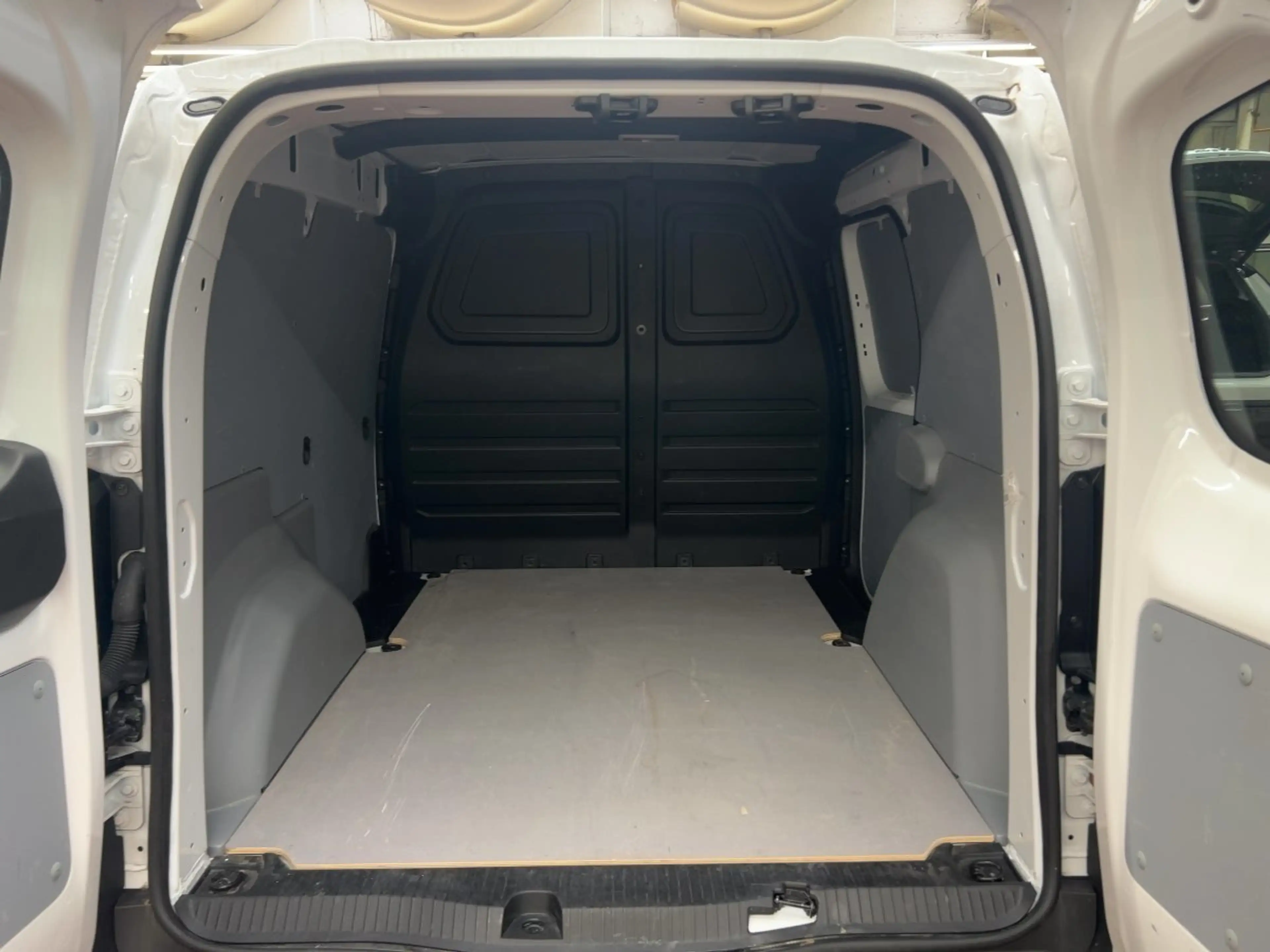 Renault Kangoo Rapid Advance L1 Blue dCi 95 EDC Automatik AHK — photo 18