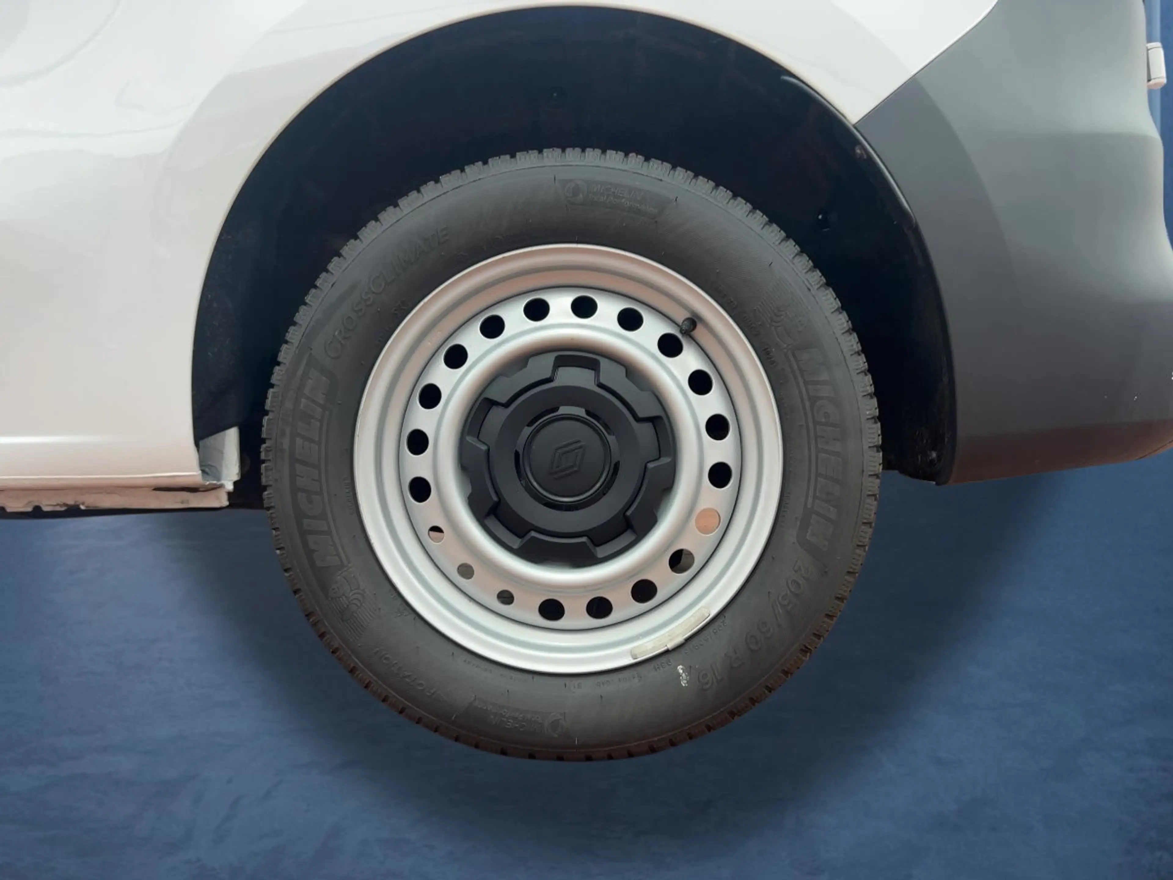 Renault Kangoo Rapid Advance L1 Blue dCi 95 EDC Automatik AHK — photo 19