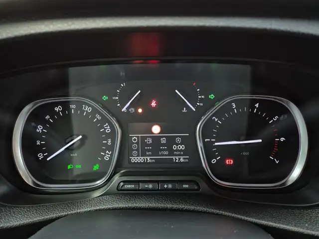 Toyota Proace view 11