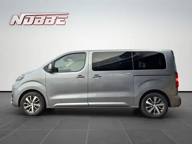 Toyota Proace view 2