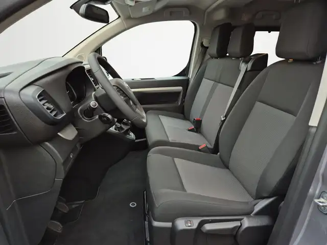 Toyota Proace view 9