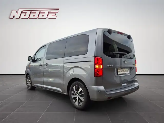 Toyota Proace view 3