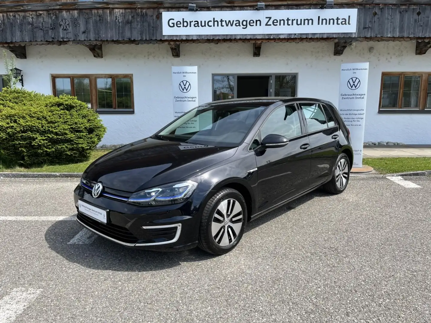Volkswagen Golf VII e-GOLF Comfortline (Wärmepumpe+Navi+Sitzhzg.) Negru - 2
