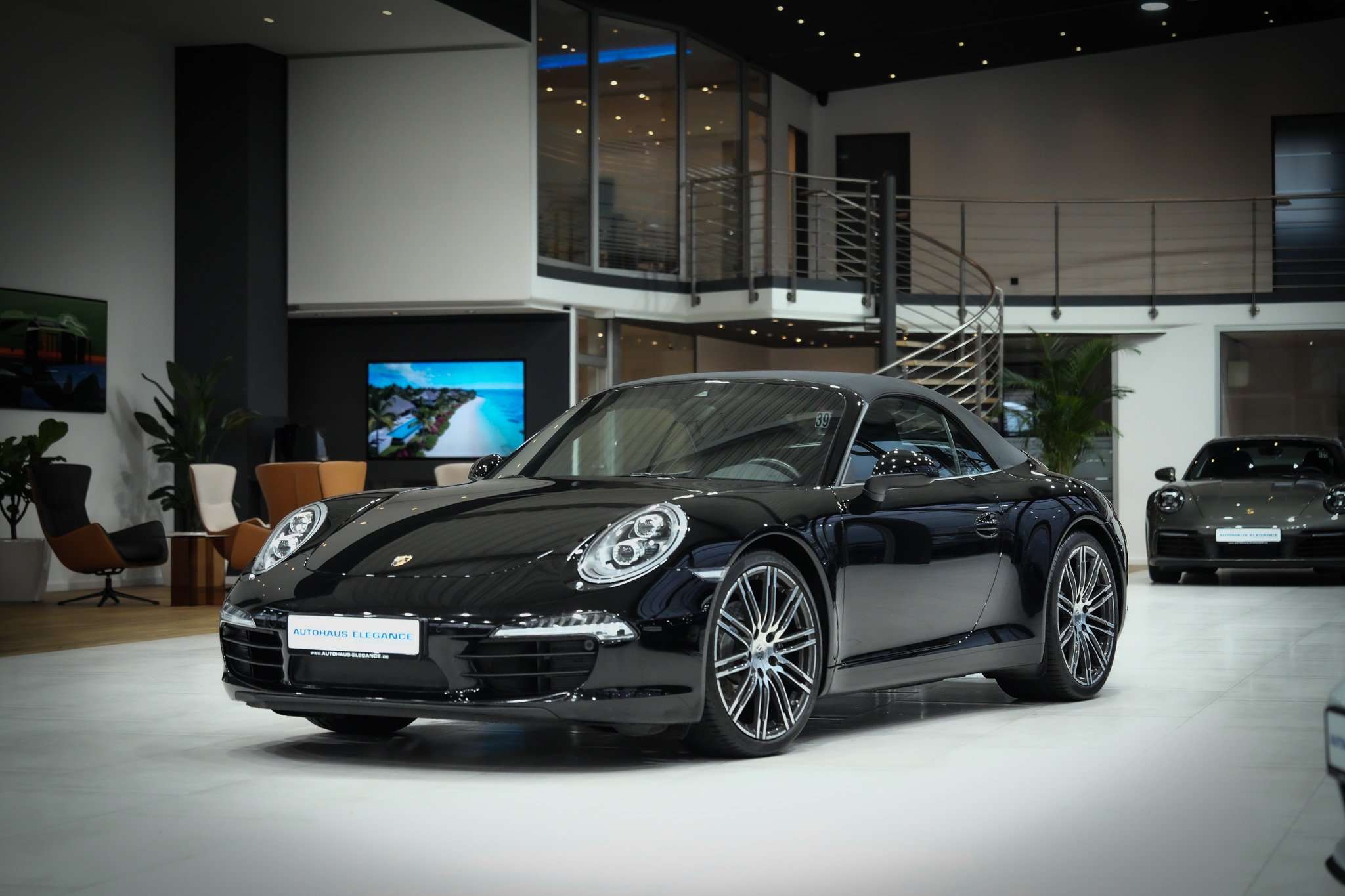 Second hand Porsche 911 