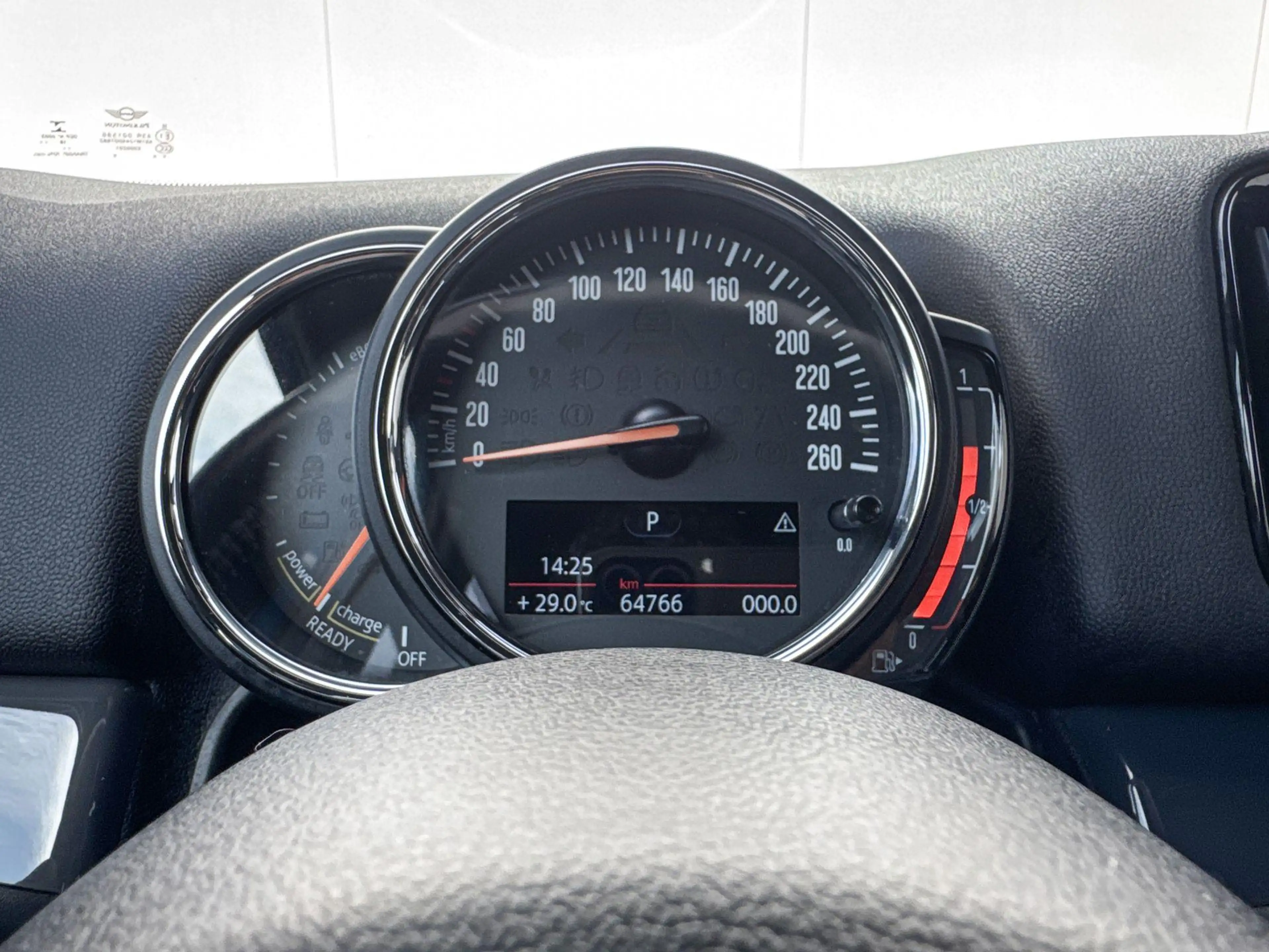 MINI Cooper SE Countryman 1.5 ALL4 Salt — photo 13