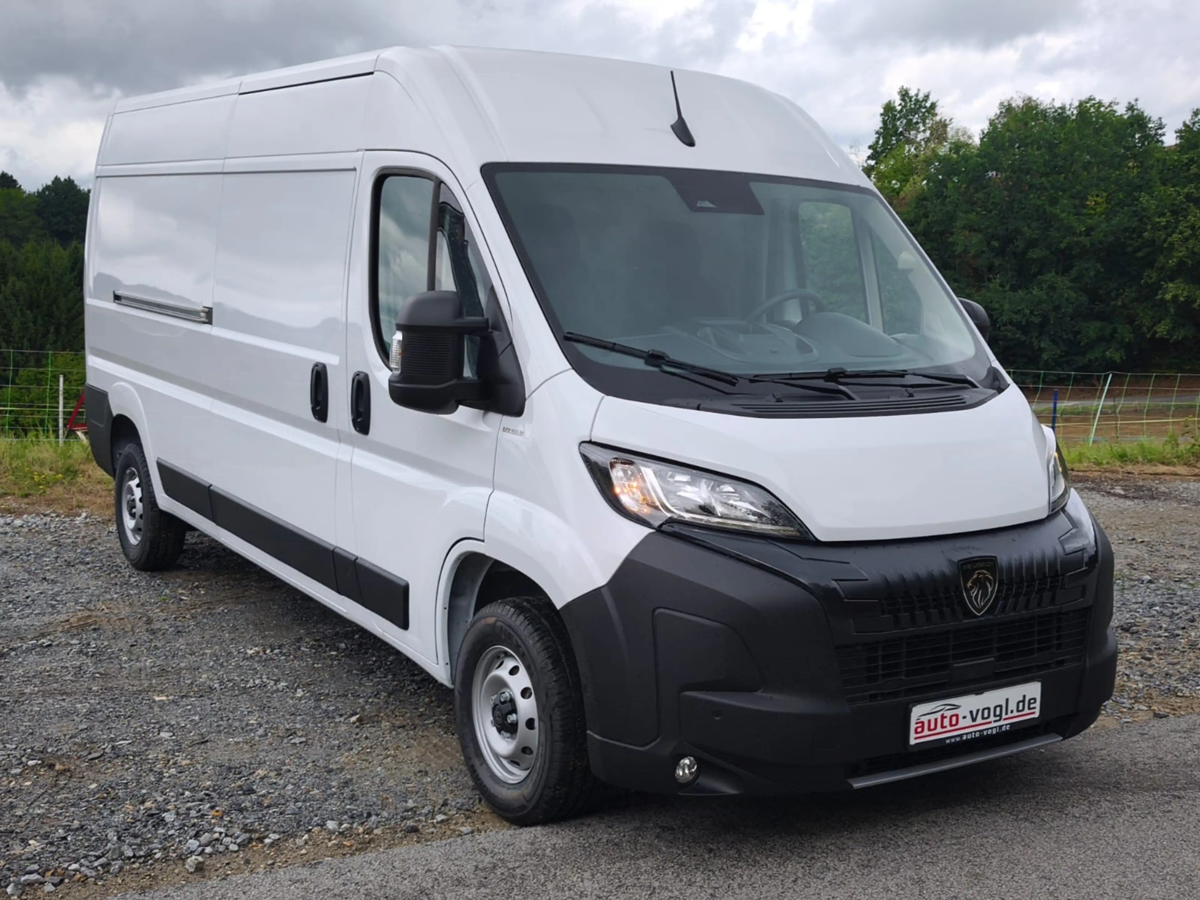 Peugeot Boxer Kasten L3H2 335 BlueHDi 140 7"Zoll,RFK,Klimaautomatik,NSW,360°Parksensoren,Hecktüren 270°, — photo 3